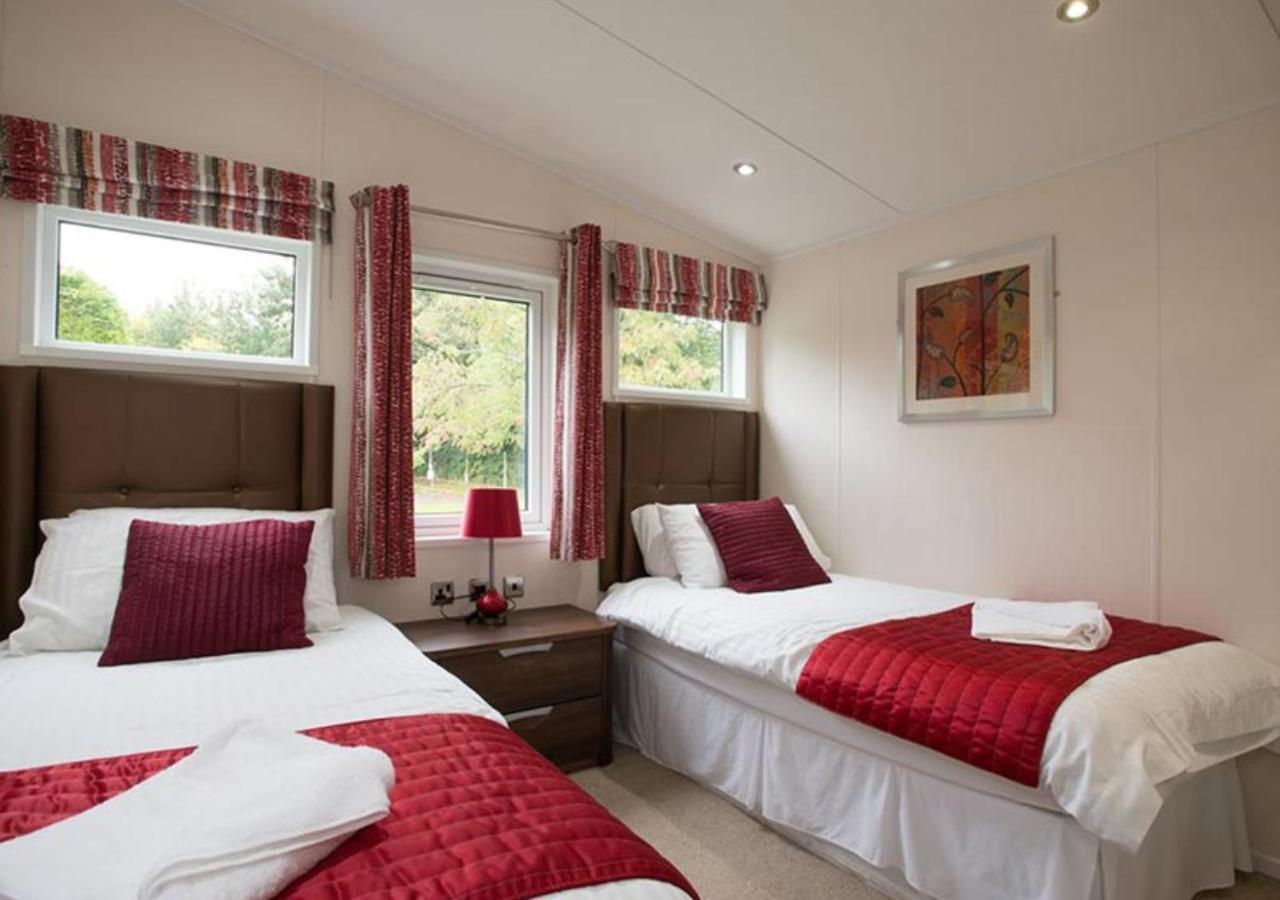 Lomond Woods Holiday Park Balloch Exterior foto